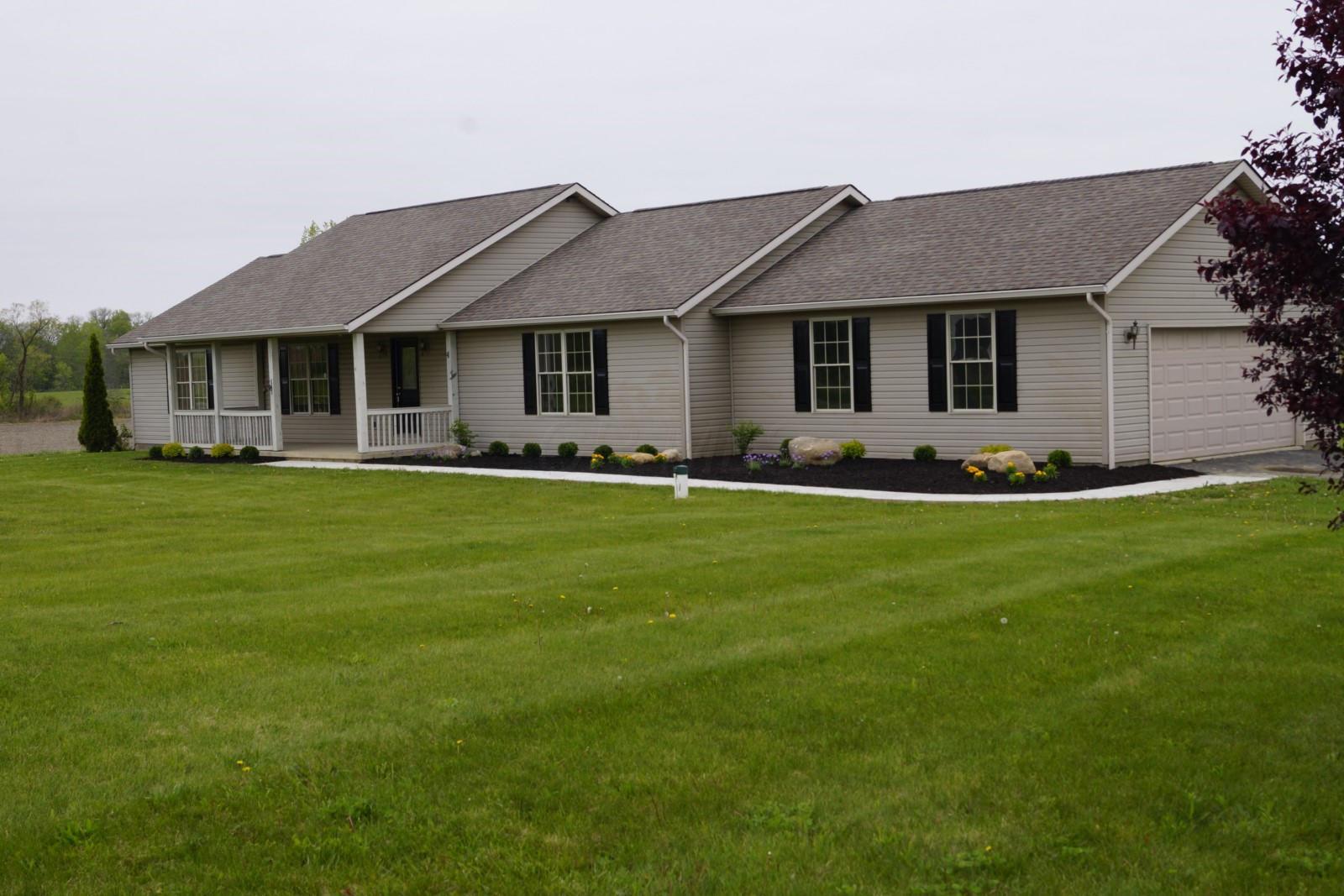 7538 Stringtown Road Mechanicsburg, OH 43044 - Photo 2 of 37