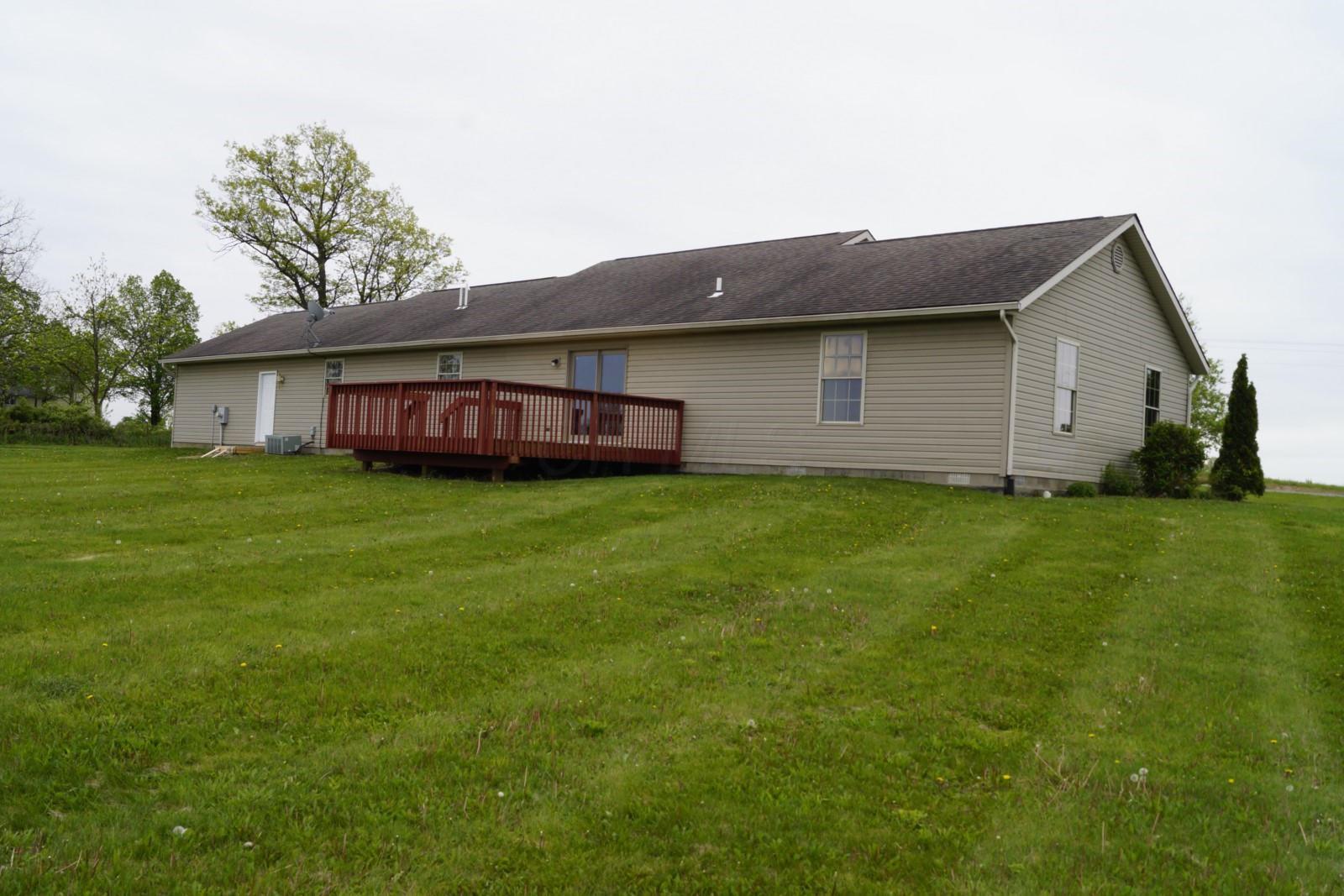 7538 Stringtown Road Mechanicsburg, OH 43044 - Photo 32 of 37