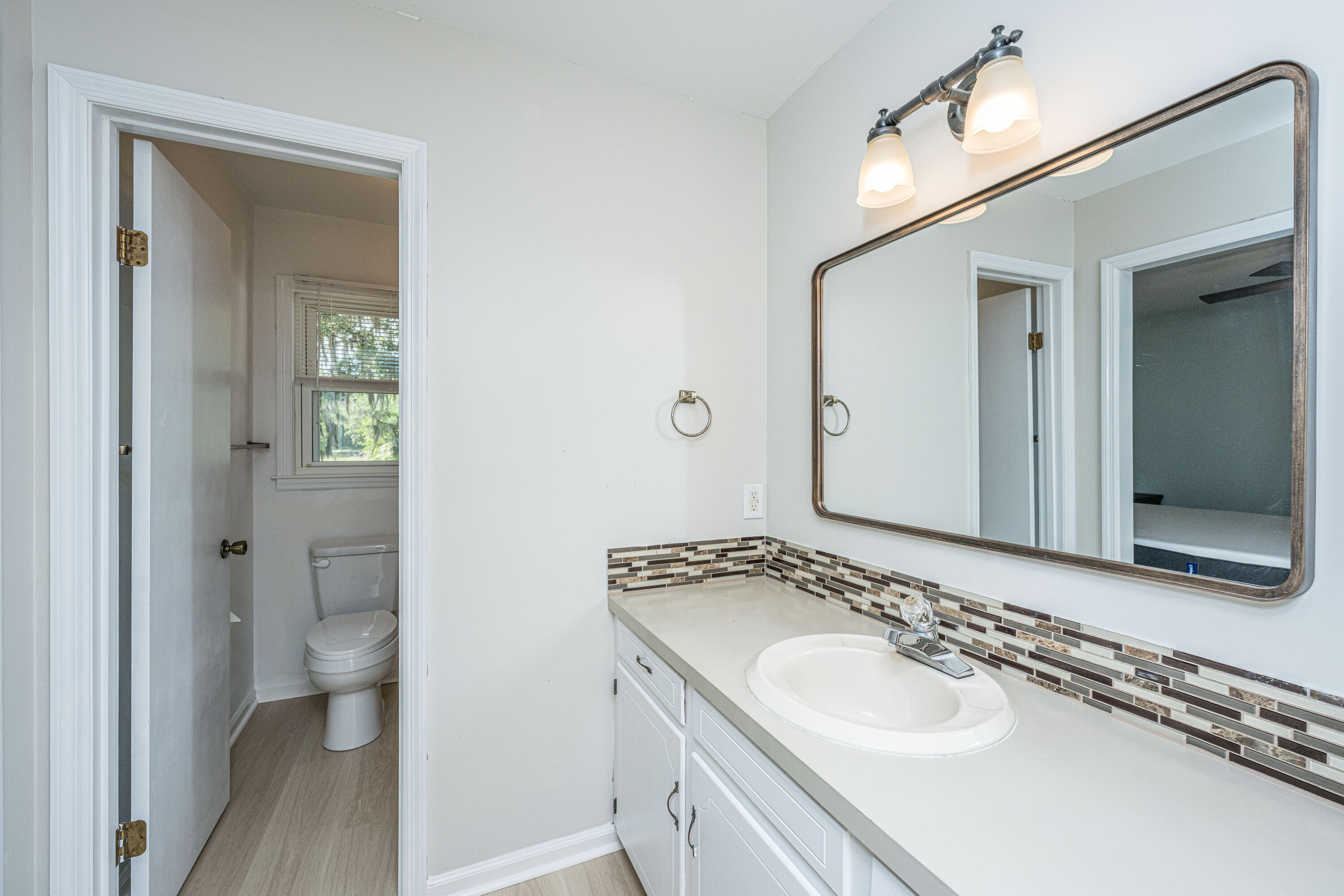 1725 Waterside Boulevard Moncks Corner, SC 29461 - Photo 16 of 32 1725WatersideDr025