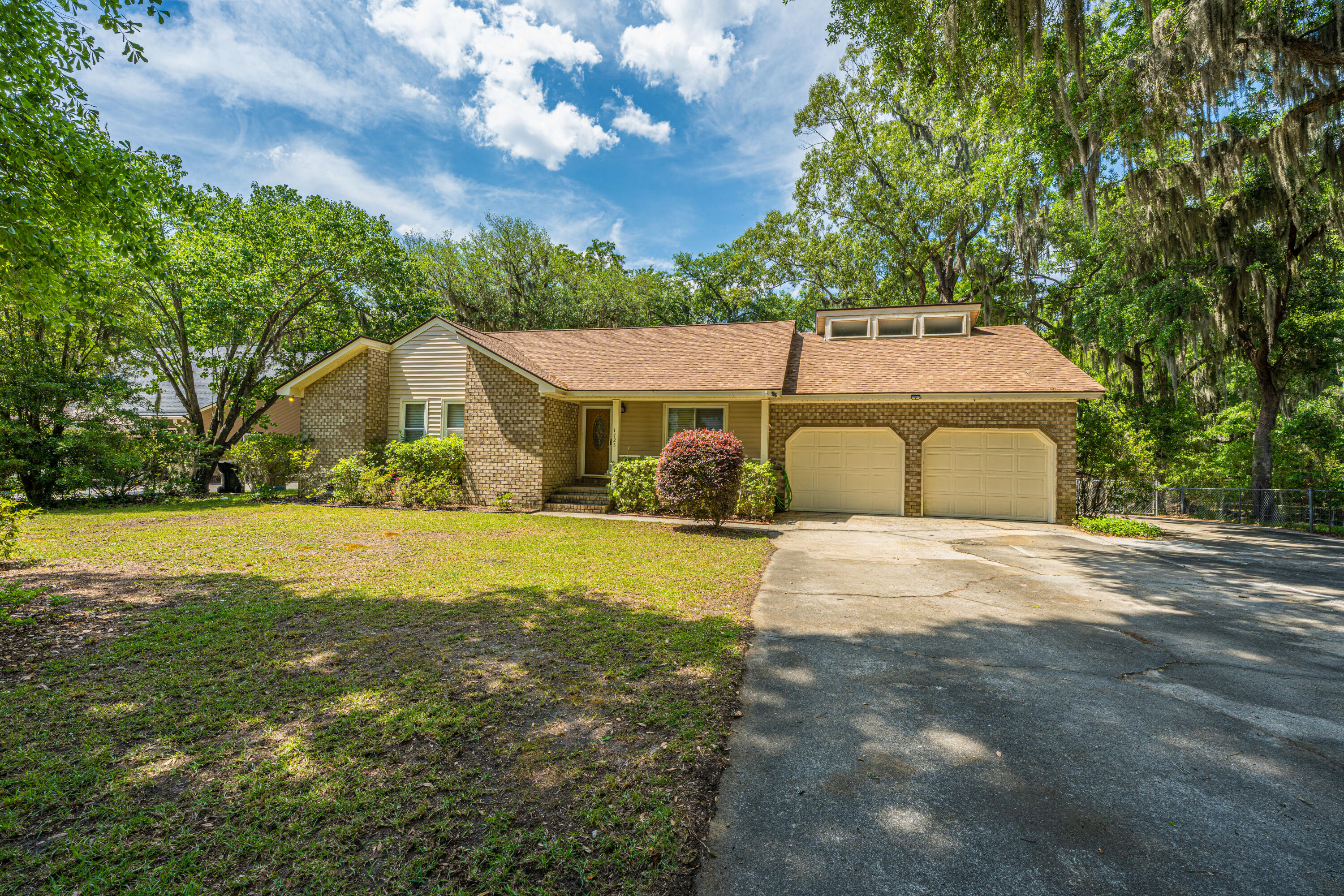 1725 Waterside Boulevard Moncks Corner, SC 29461 - Photo 30 of 32 1725WatersideDr003