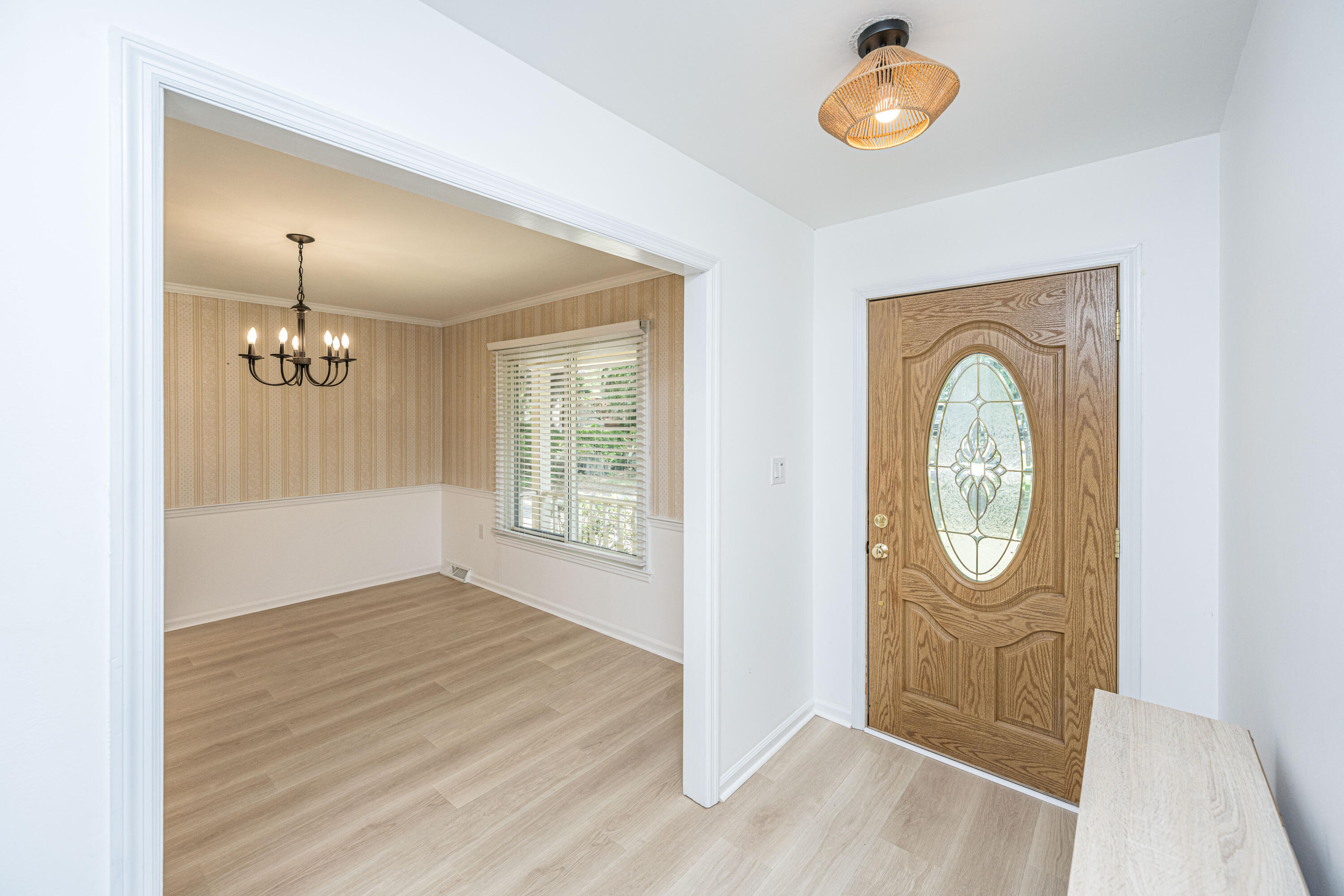 1725 Waterside Boulevard Moncks Corner, SC 29461 - Photo 6 of 32 1725WatersideDr006