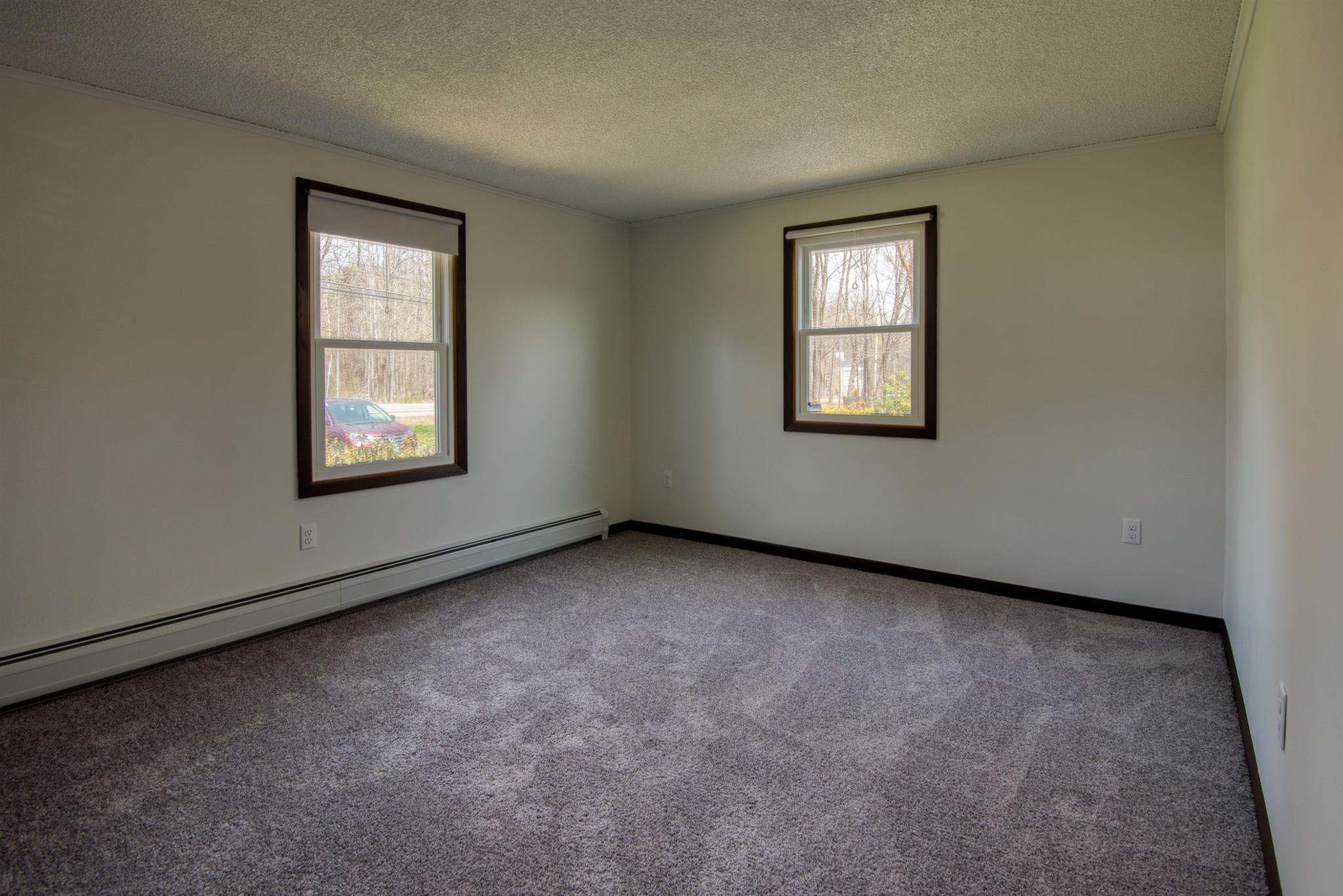 1385 Hopkinton Road Hopkinton, NH 03229 - Photo 21 of 34