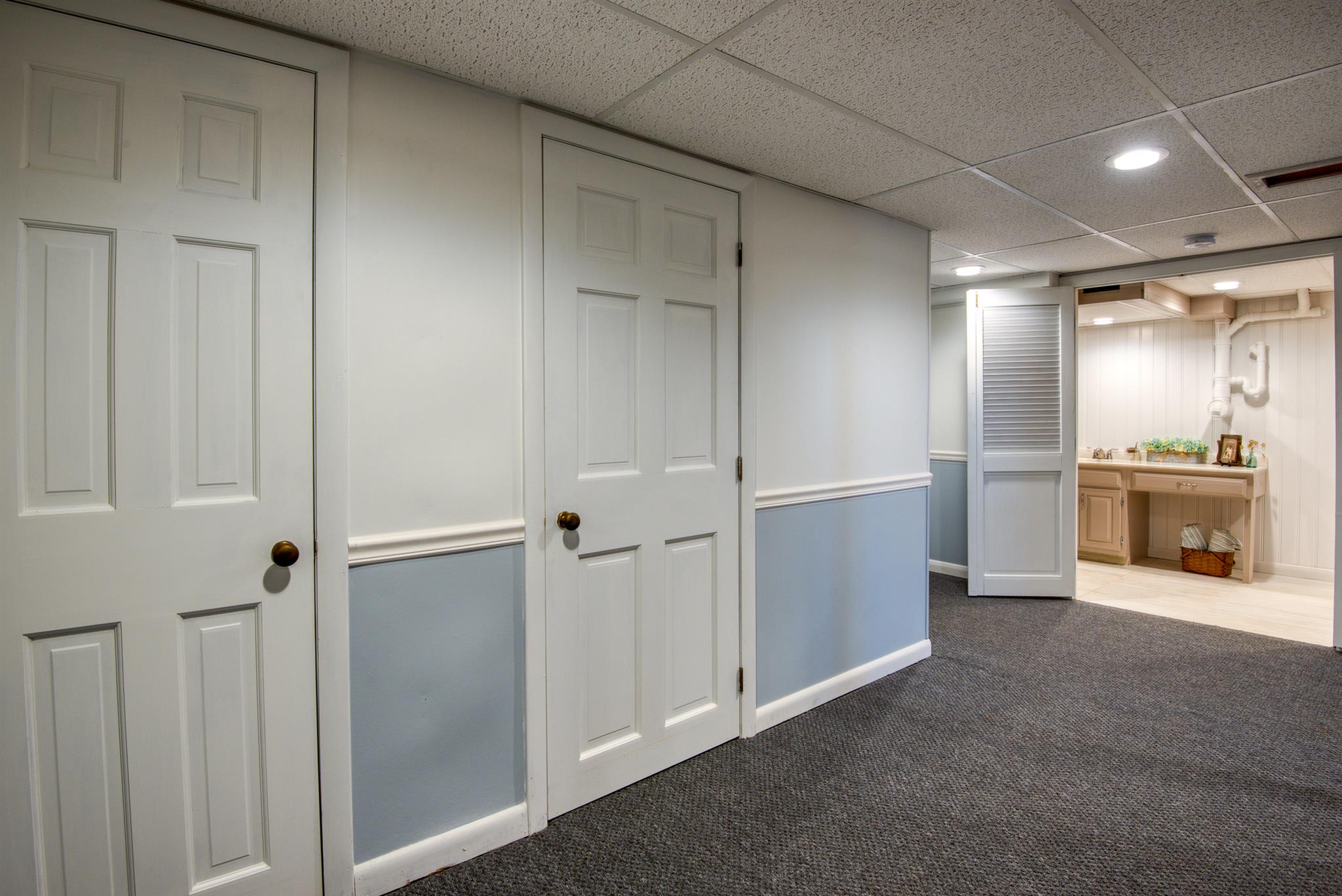 1385 Hopkinton Road Hopkinton, NH 03229 - Photo 23 of 34