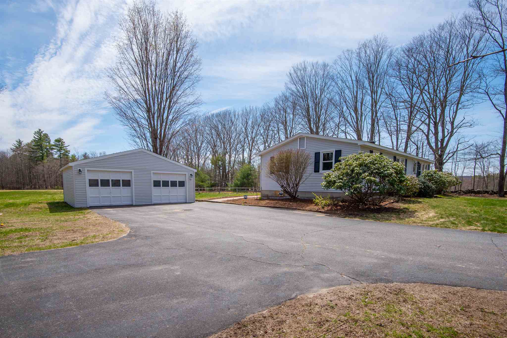 1385 Hopkinton Road Hopkinton, NH 03229 - Photo 31 of 34