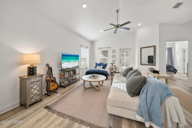 $2,800 | 118 Butler Cove, Panama City Beach, FL 32413