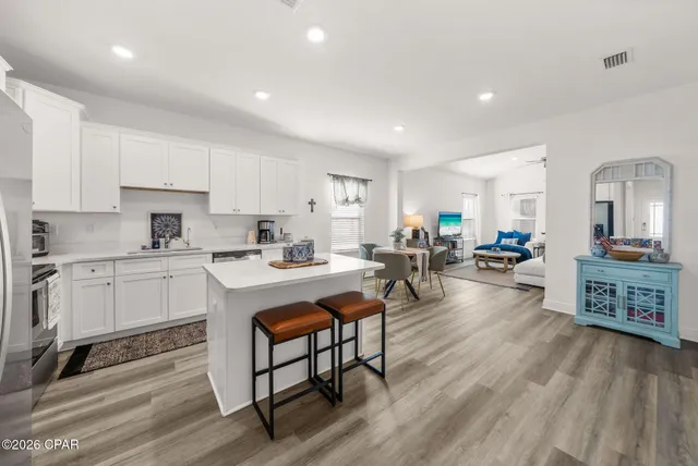 $2,800 | 118 Butler Cove, Panama City Beach, FL 32413