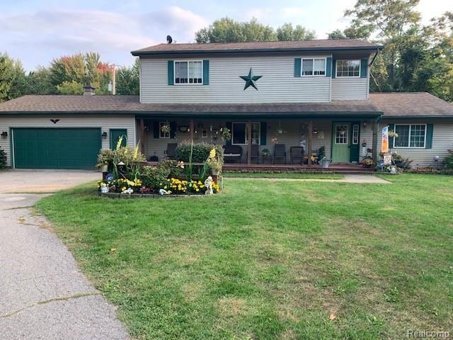 900 Munger Road Holly, MI 48442 - Photo 1 of 16 IMG_1066.jpg
