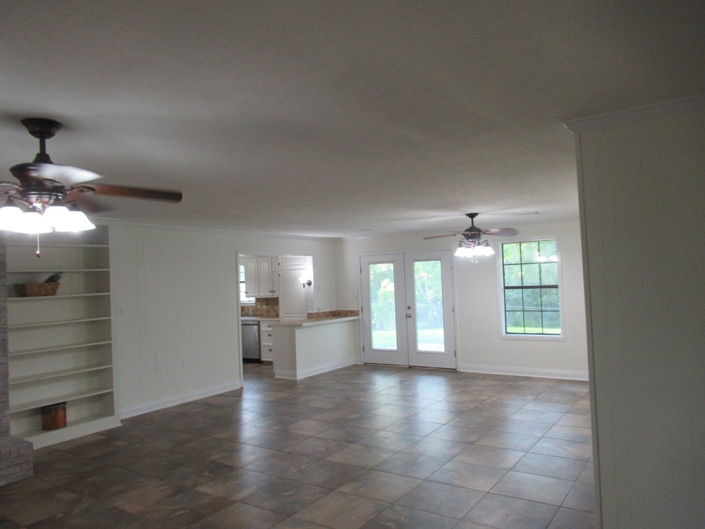 63 Stirling Road Natchez, MS 39120 - Photo 9 of 49 Photo 9