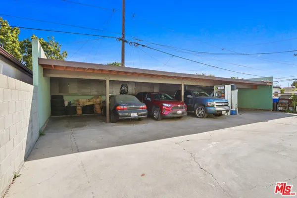 $1,795,000 | 6048 King Avenue, Maywood, CA 90270