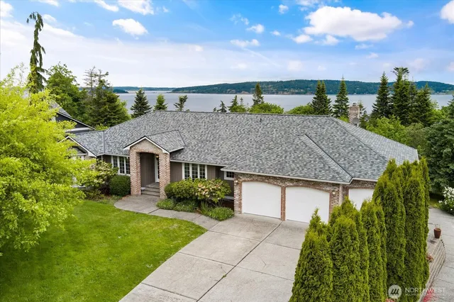 $1,049,000 | 366 Samanthia Lane, Camano Island, WA 98282