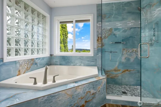 $1,049,000 | 366 Samanthia Lane, Camano Island, WA 98282