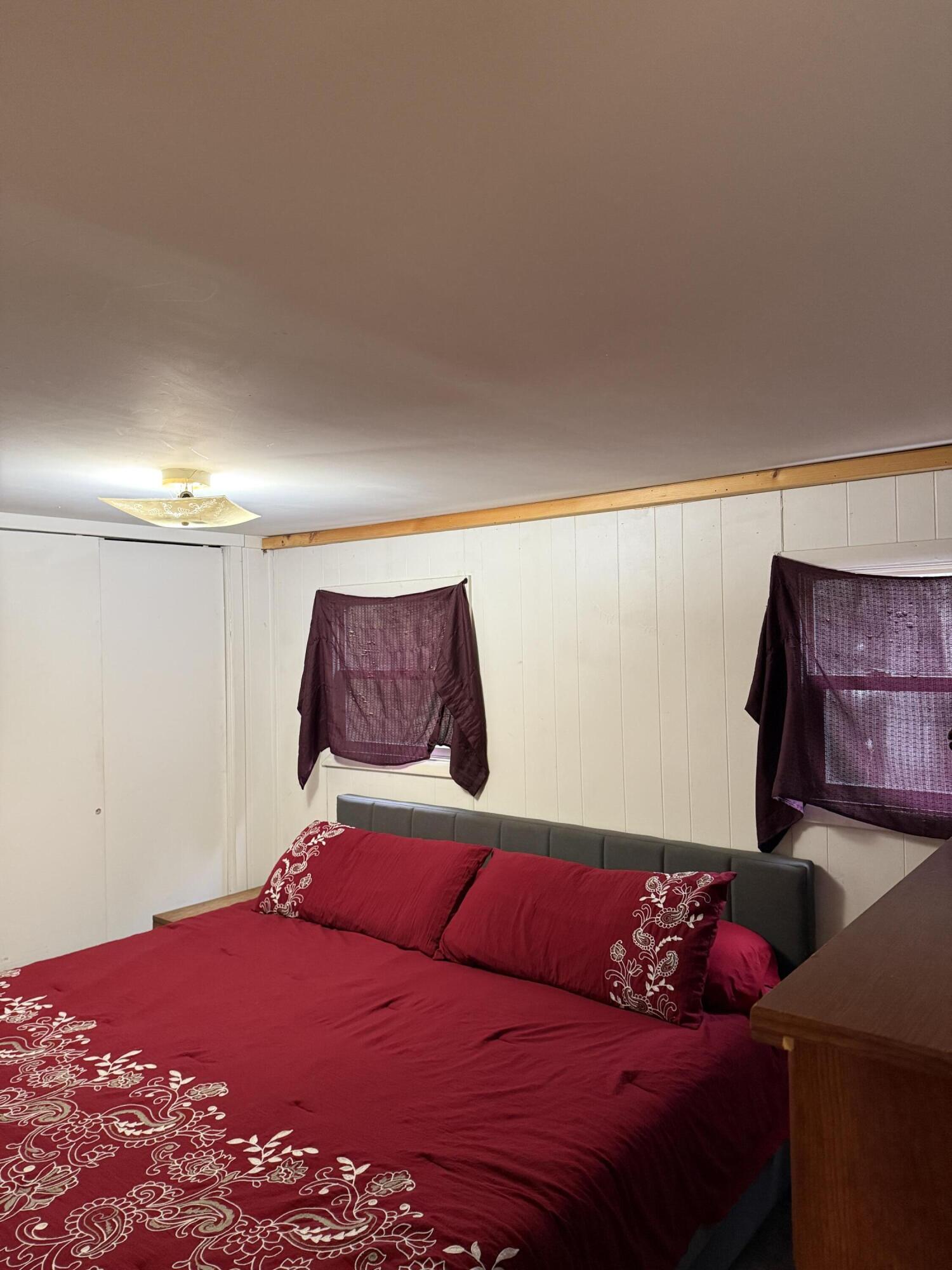 299-303 Hebron Road South Paris, ME 04281 - Photo 7 of 24 303 Bedroom 1