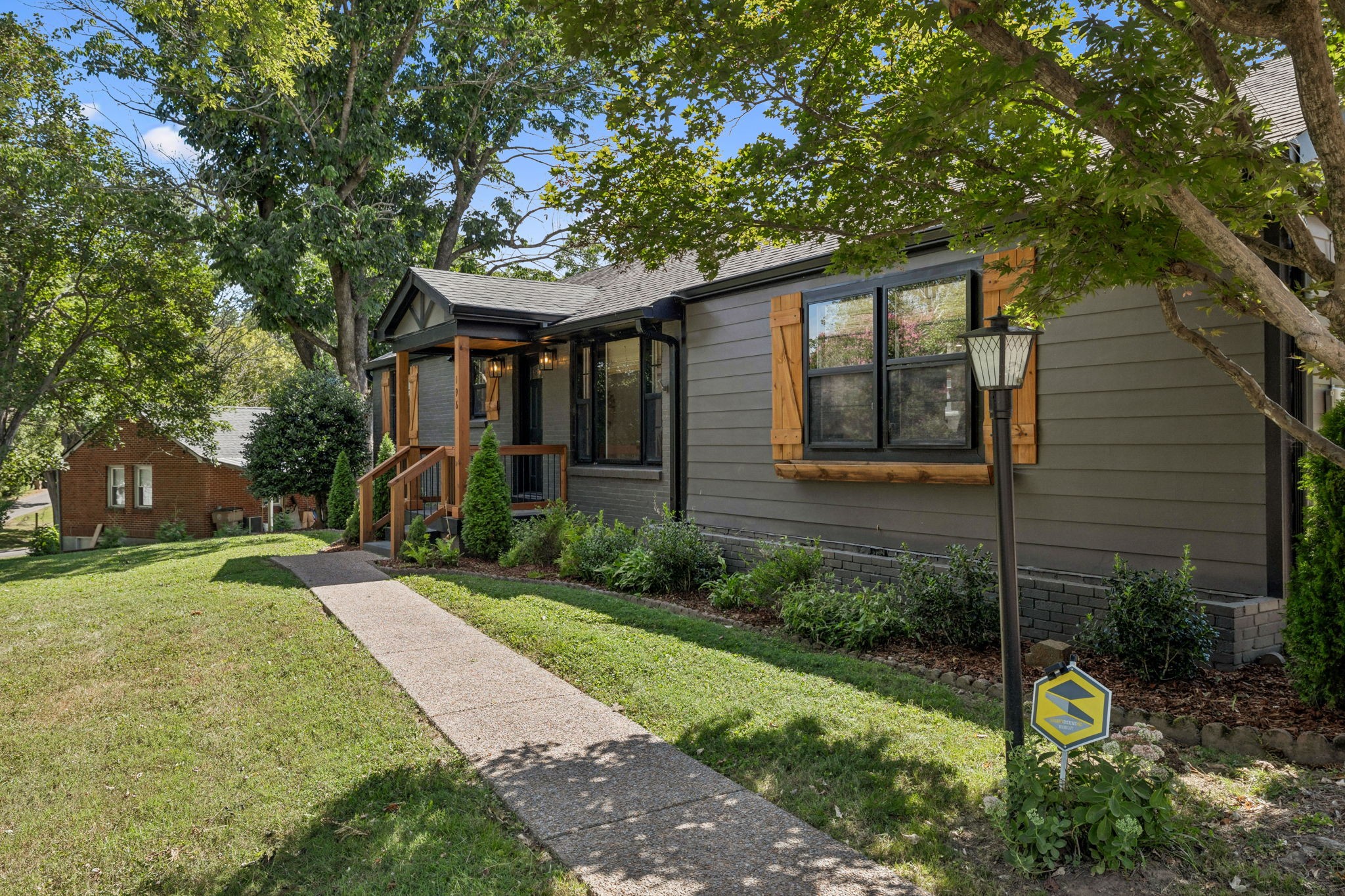 196 Theodore Road Nashville, TN 37214 - Photo 3 of 28 Gallery Image 3