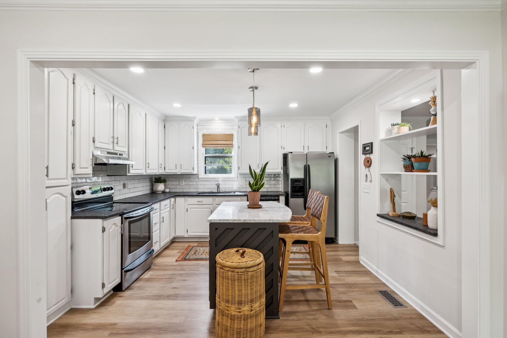 196 Theodore Road Nashville, TN 37214 - Photo 8 of 28 Gallery Image 8