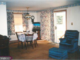141 Aspen Avenue Sinking Spring, PA 19608 - Photo 3 of 6