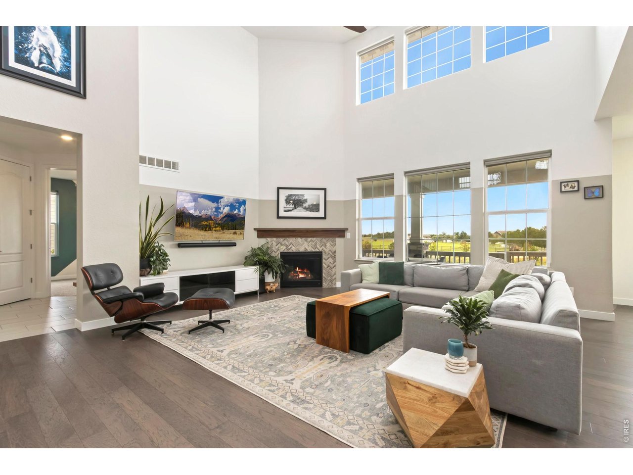 2936 Fractus Street Timnath, CO 80547 - Photo 2 of 25 Bright Living area