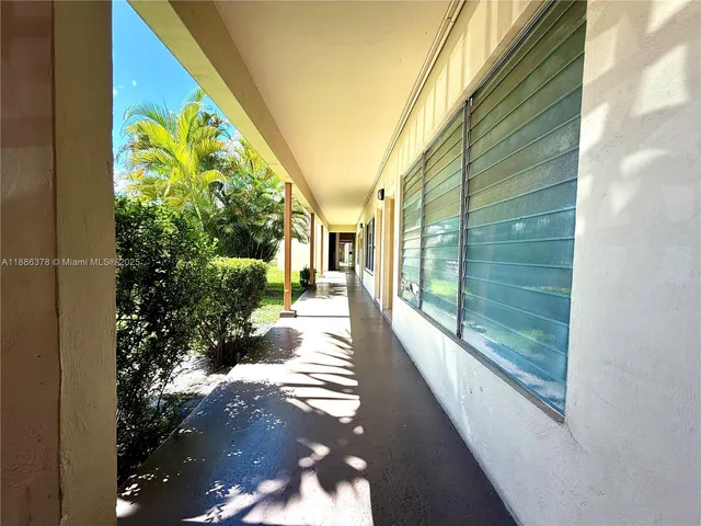 $179,900 | 1885 Northeast 121st Street, Unit 3, North Miami, FL 33181