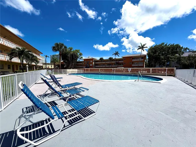 $179,900 | 1885 Northeast 121st Street, Unit 3, North Miami, FL 33181