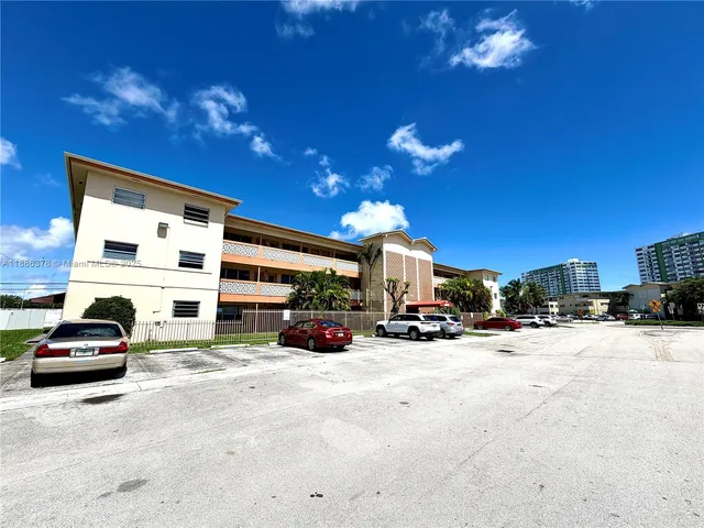 $179,900 | 1885 Northeast 121st Street, Unit 3, North Miami, FL 33181