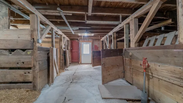 $3,000,000 | 1340 East 2700 North Road, Clifton, IL 60927