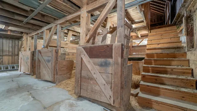 $3,000,000 | 1340 East 2700 North Road, Clifton, IL 60927