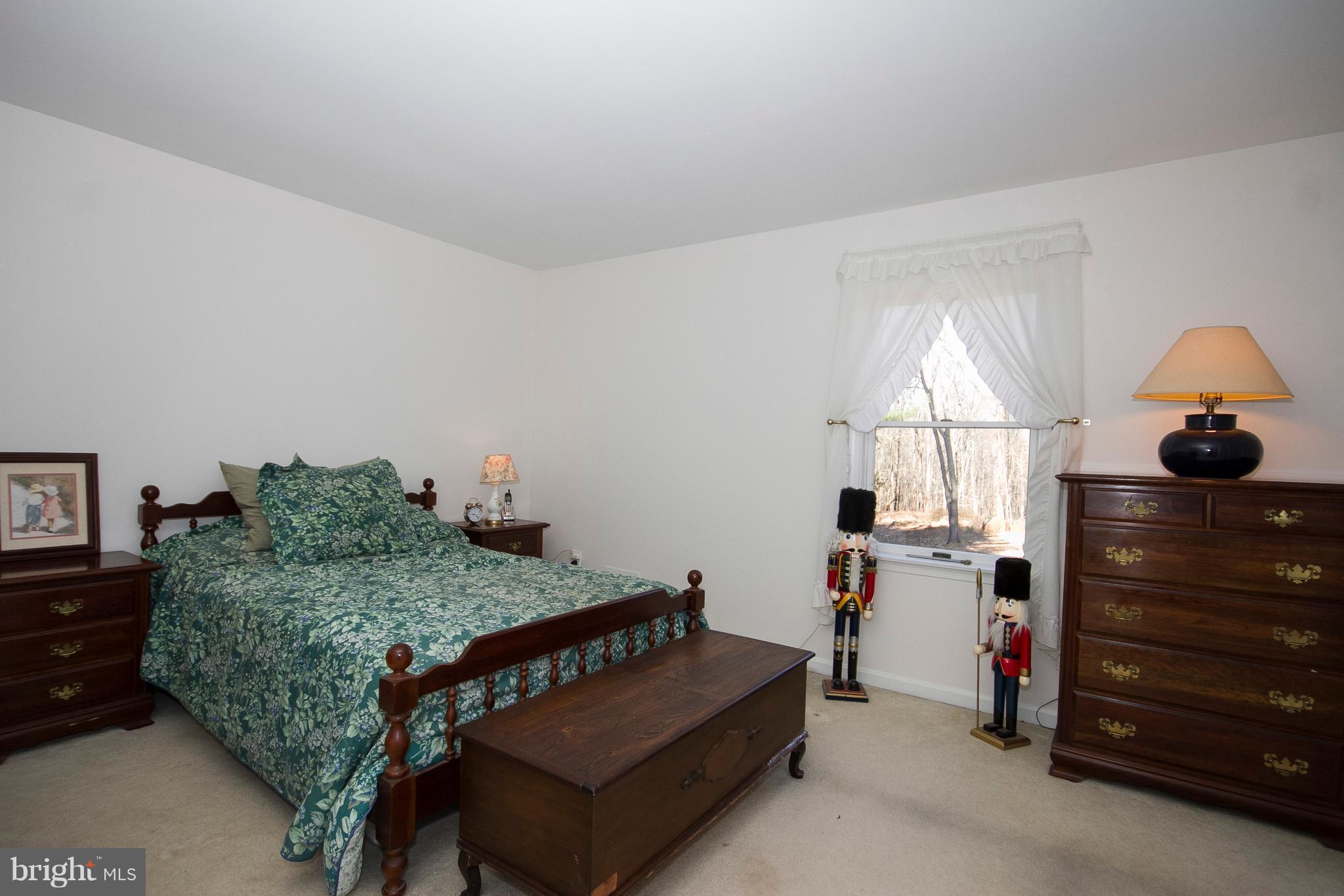 12710 Lee Ben Road Kingsville, MD 21087 - Photo 18 of 27 Bedroom