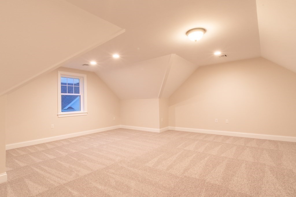 29 Oak Street, Unit 29 Needham, MA 02492 - Photo 12 of 14 Gallery Image 12