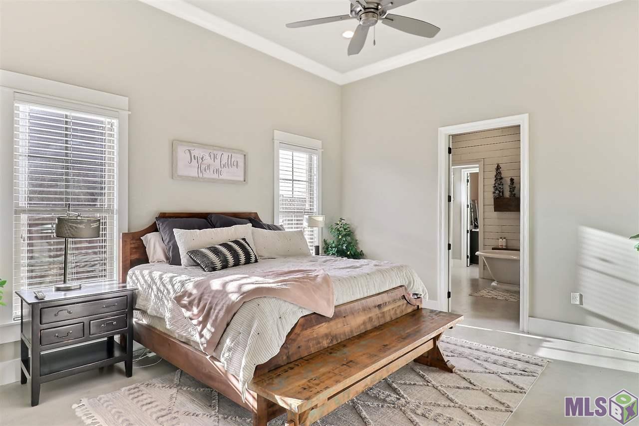 15565 Parkside Court Baton Rouge, LA 70817 - Photo 26 of 48 Gallery Image 26