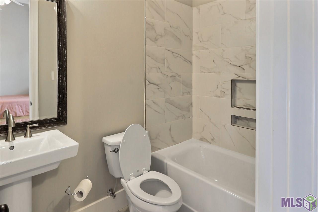 15565 Parkside Court Baton Rouge, LA 70817 - Photo 33 of 48 Gallery Image 33
