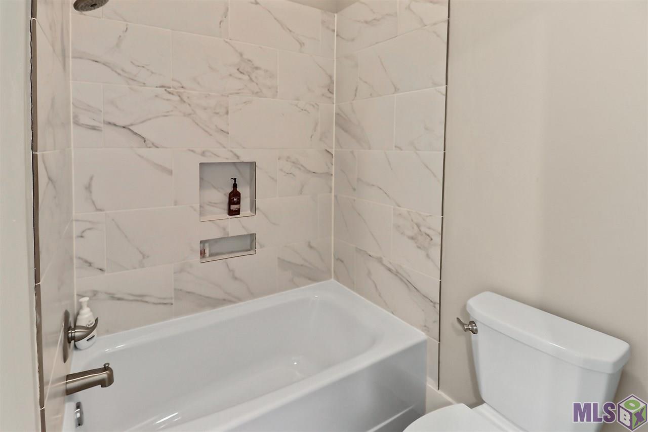 15565 Parkside Court Baton Rouge, LA 70817 - Photo 42 of 48 Gallery Image 42