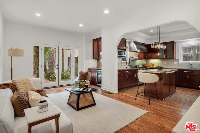 $2,995,000 | 10615 Esther Avenue, Los Angeles, CA 90064