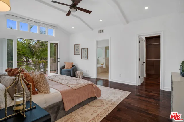 $2,995,000 | 10615 Esther Avenue, Los Angeles, CA 90064