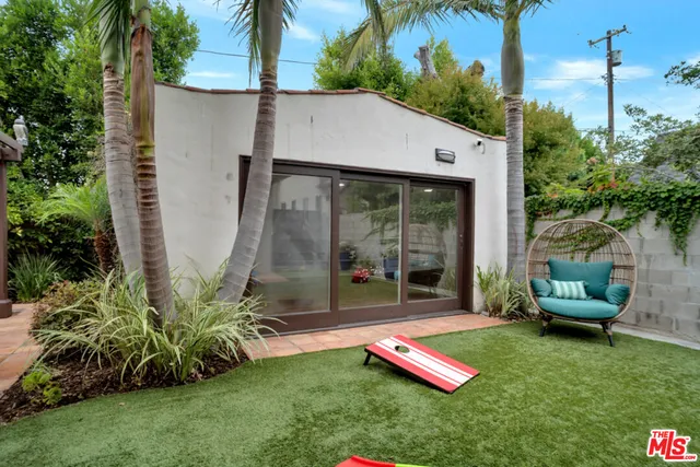 $2,995,000 | 10615 Esther Avenue, Los Angeles, CA 90064