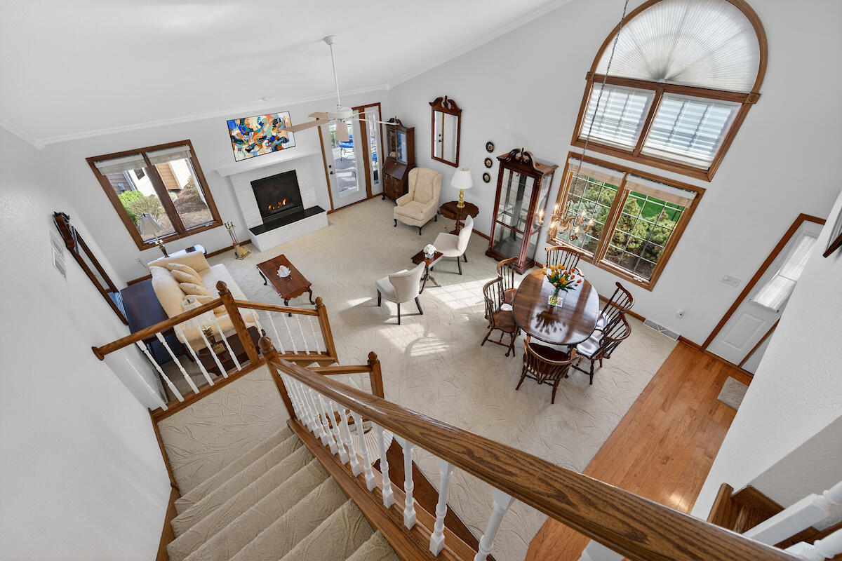 4258 91st Street Pleasant Prairie, WI 53142 - Photo 20 of 32 Staircase/Great Room