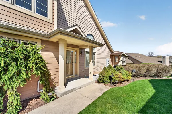 $490,000 | 4258 91st Street, Pleasant Prairie, WI 53142