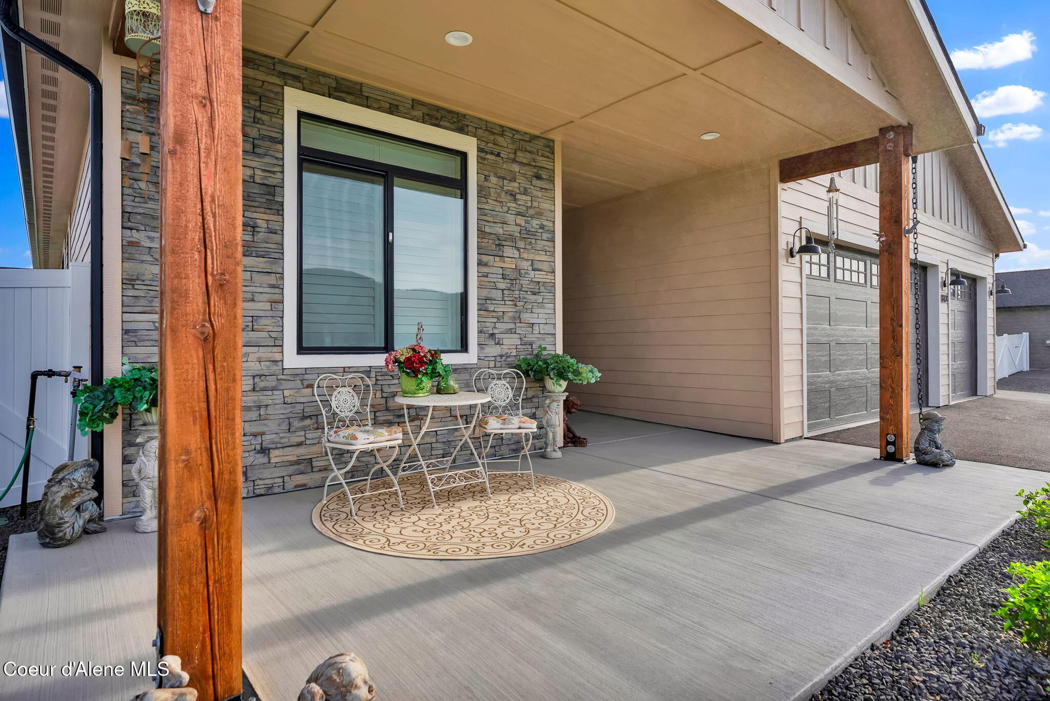 8108 West Splitrail Avenue Rathdrum, ID 83858 - Photo 6 of 66 Welcome home