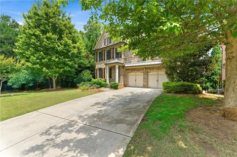$1,199,000 | 3573 Brookleigh Lane Northeast, Atlanta, GA 30319