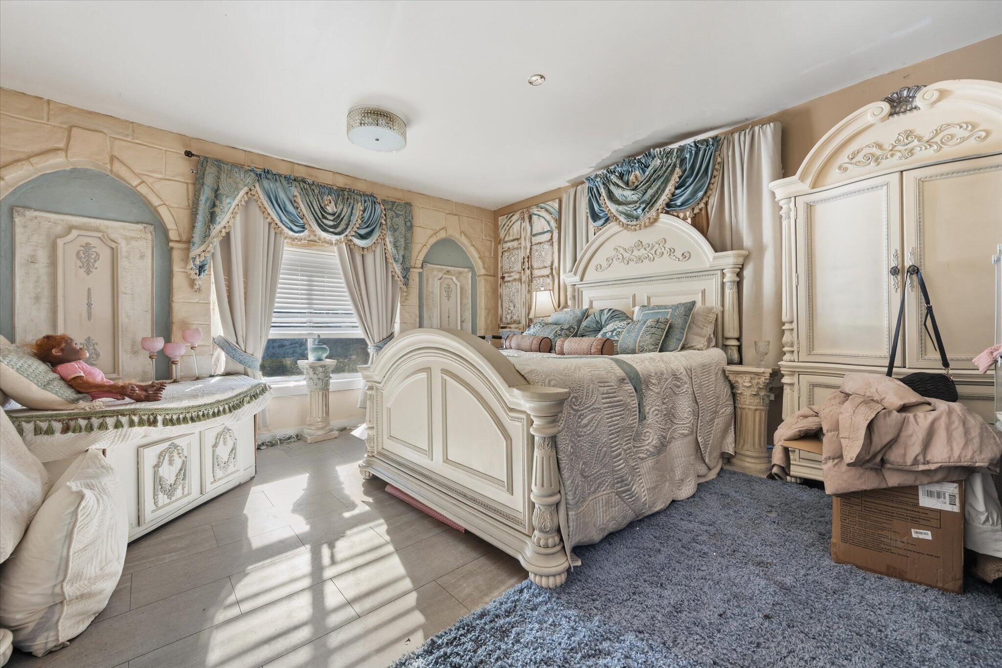 183-185 Main Street Belfast, ME 04915 - Photo 12 of 63 16-183 Main St