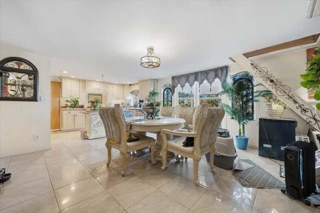 $779,999 | 183-185 Main Street, Belfast, ME 04915