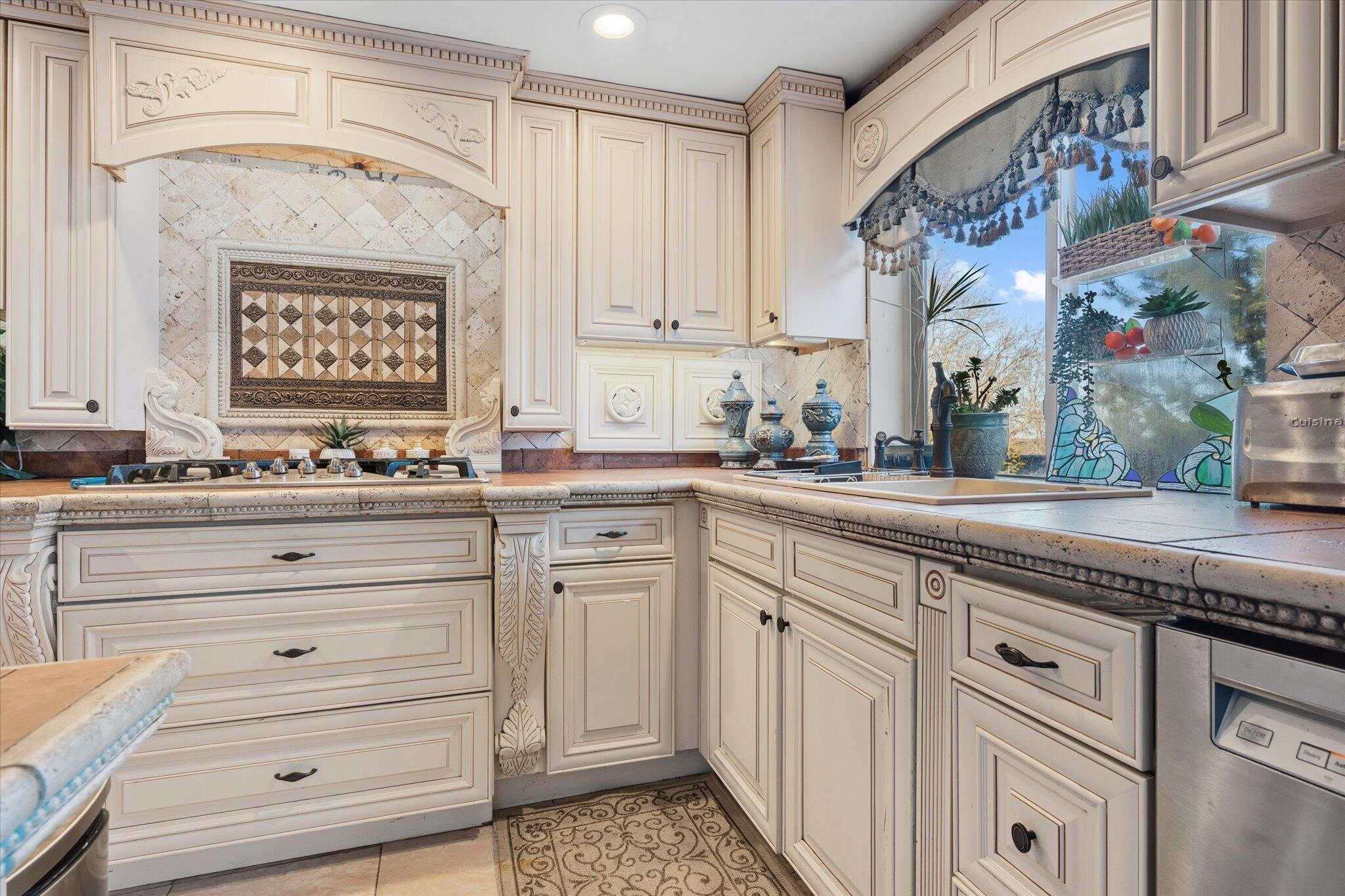 183-185 Main Street Belfast, ME 04915 - Photo 22 of 63 26-183 Main St