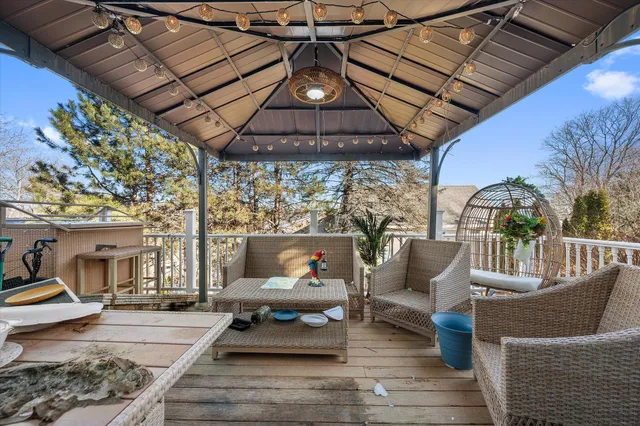 $779,999 | 183-185 Main Street, Belfast, ME 04915