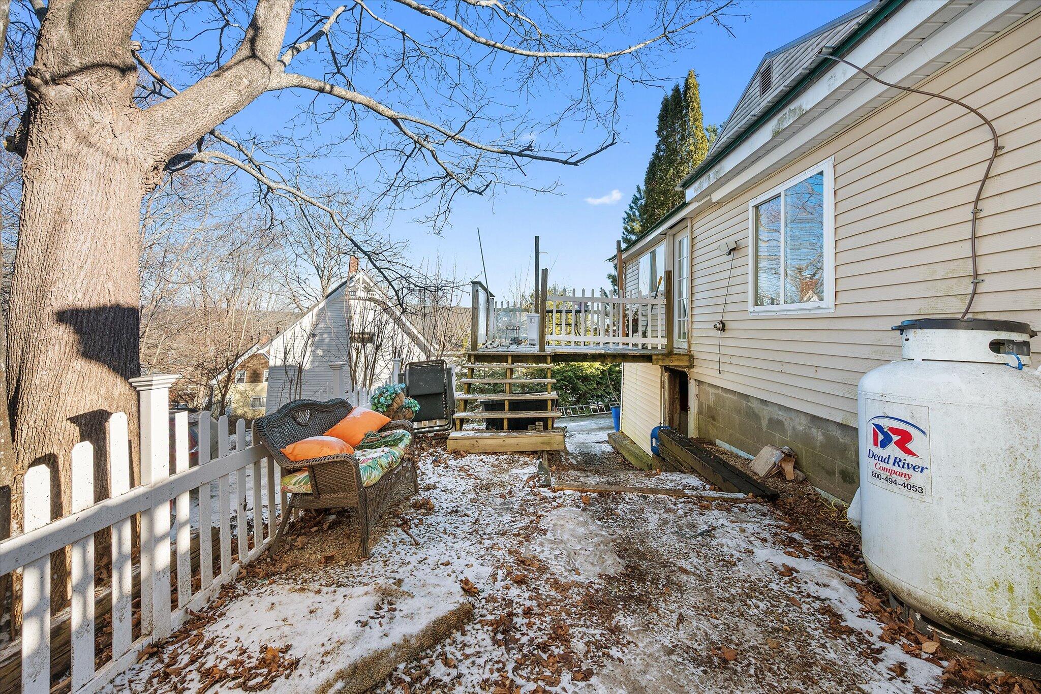 183-185 Main Street Belfast, ME 04915 - Photo 34 of 63 38-183 Main St