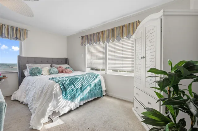 $779,999 | 183-185 Main Street, Belfast, ME 04915