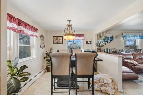 $699,999 | 183-185 Main Street, Belfast, ME 04915