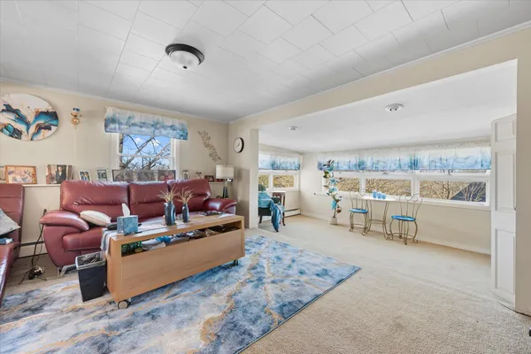 $699,999 | 183-185 Main Street, Belfast, ME 04915