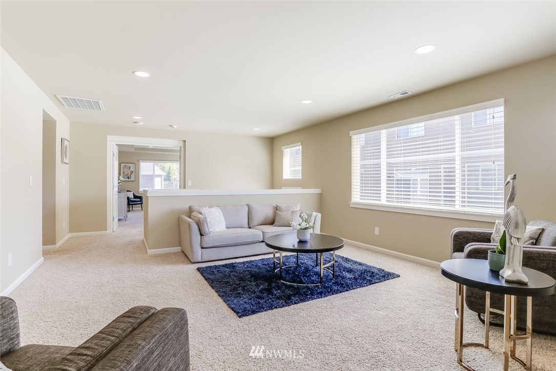 806 Mount Baker Avenue Northeast Renton, WA 98059 - Photo 28 of 33 Gallery Image 28