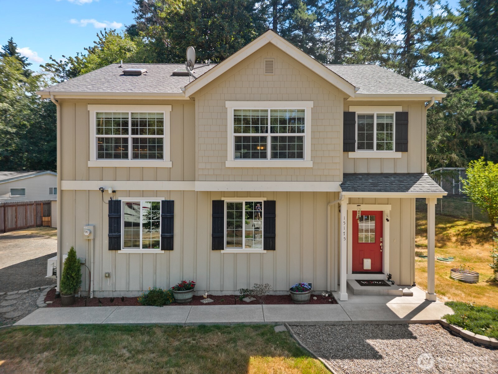 15175 Rosemary Loop Road Southeast Olalla, WA 98359 - Photo 1 of 39