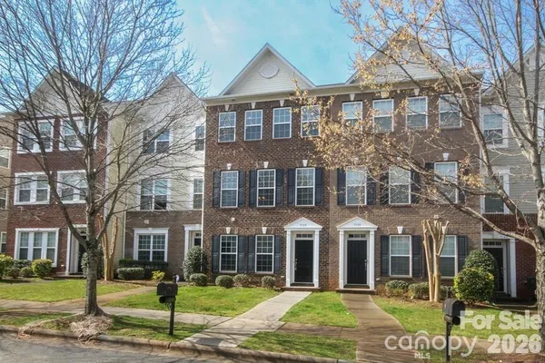 $389,000 | 7139 Brighton Park Drive, Mint Hill, NC 28227