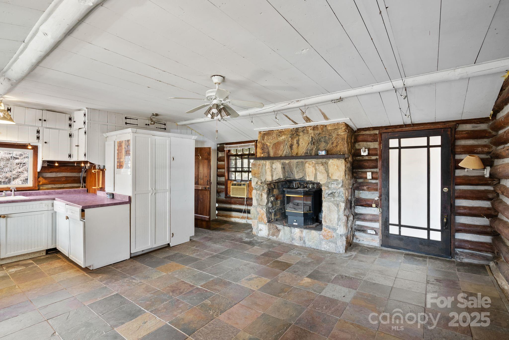849 South Ammons Branch Road Marshall, NC 28753 - Photo 5 of 20 a view of a storage & utility room