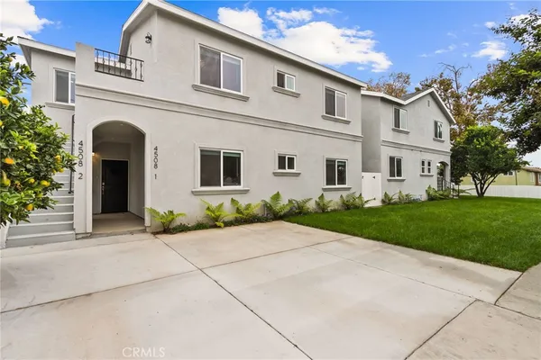 $3,649 | 4508 Hedda Street, Unit 2, Lakewood, CA 90712